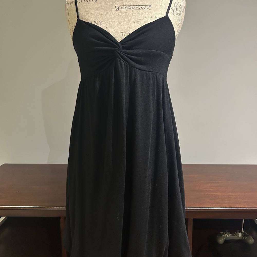 Soprano Black Strapless Dress